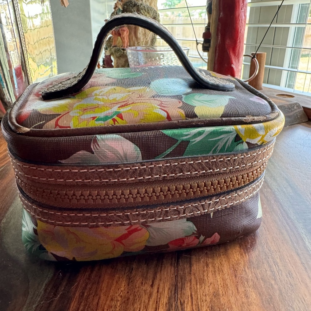 Consuela mini bag